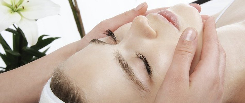 Facial Treatments Парк отдыха Magic Robin Hood Альфас-дель-Пи Facial Treatments Парк отдыха Magic Robin Hood Альфас-дель-Пи